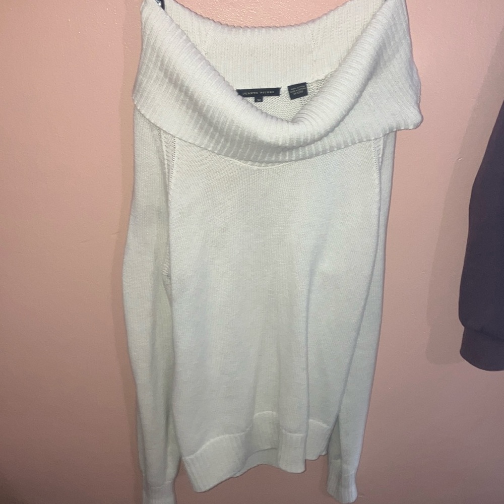 Jeanne Pierre cream colored